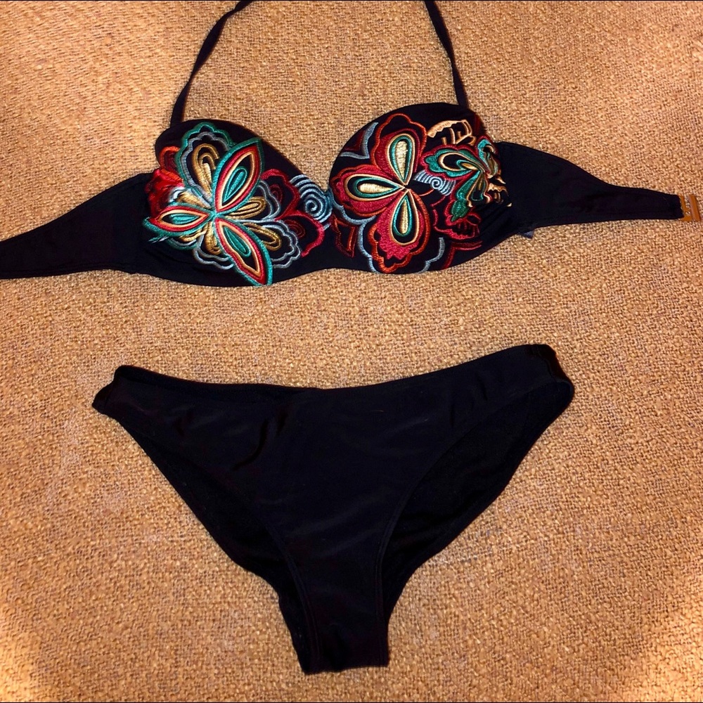 Women’s Swimwear